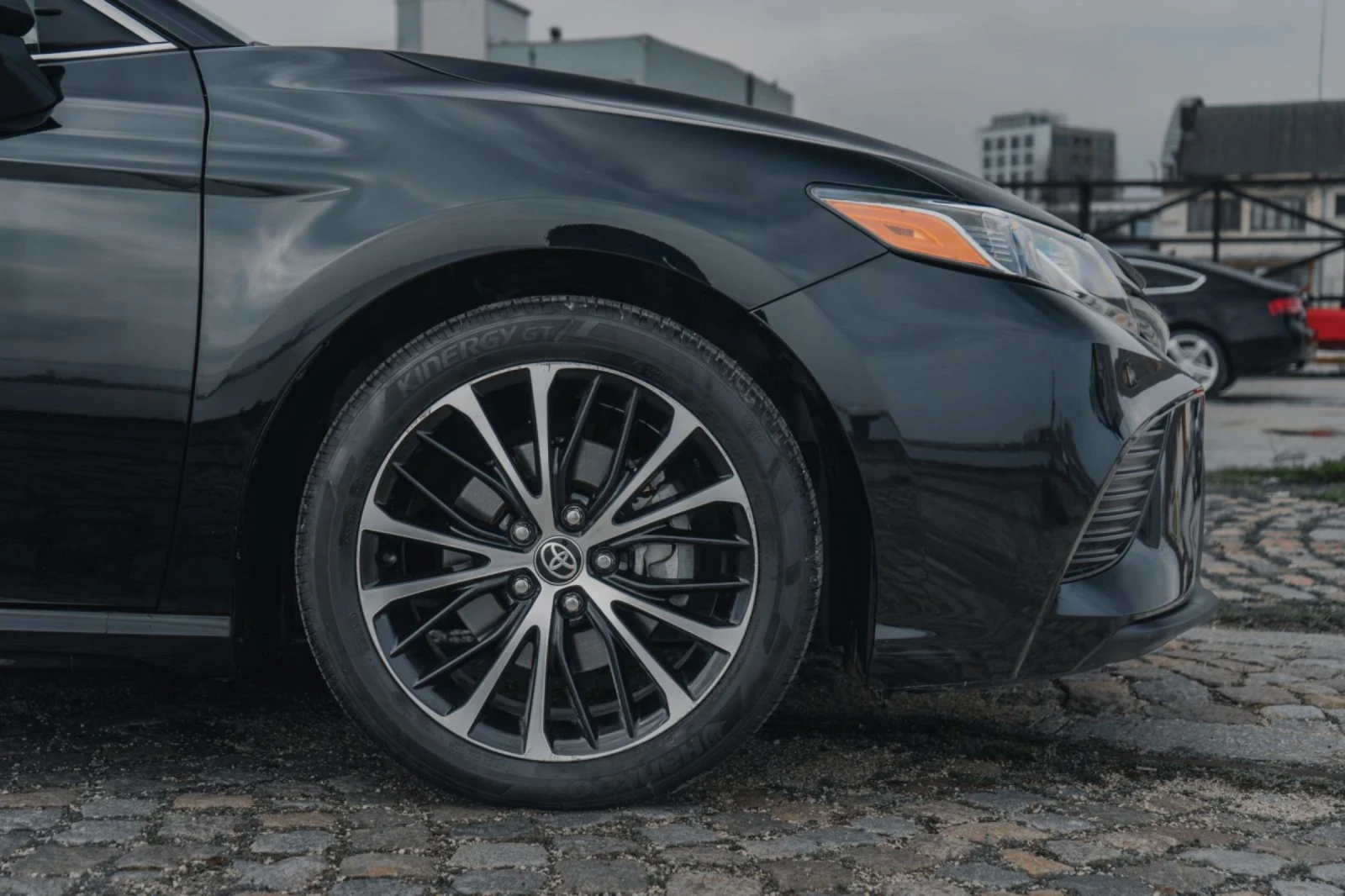 Toyota Camry  - изображение 3