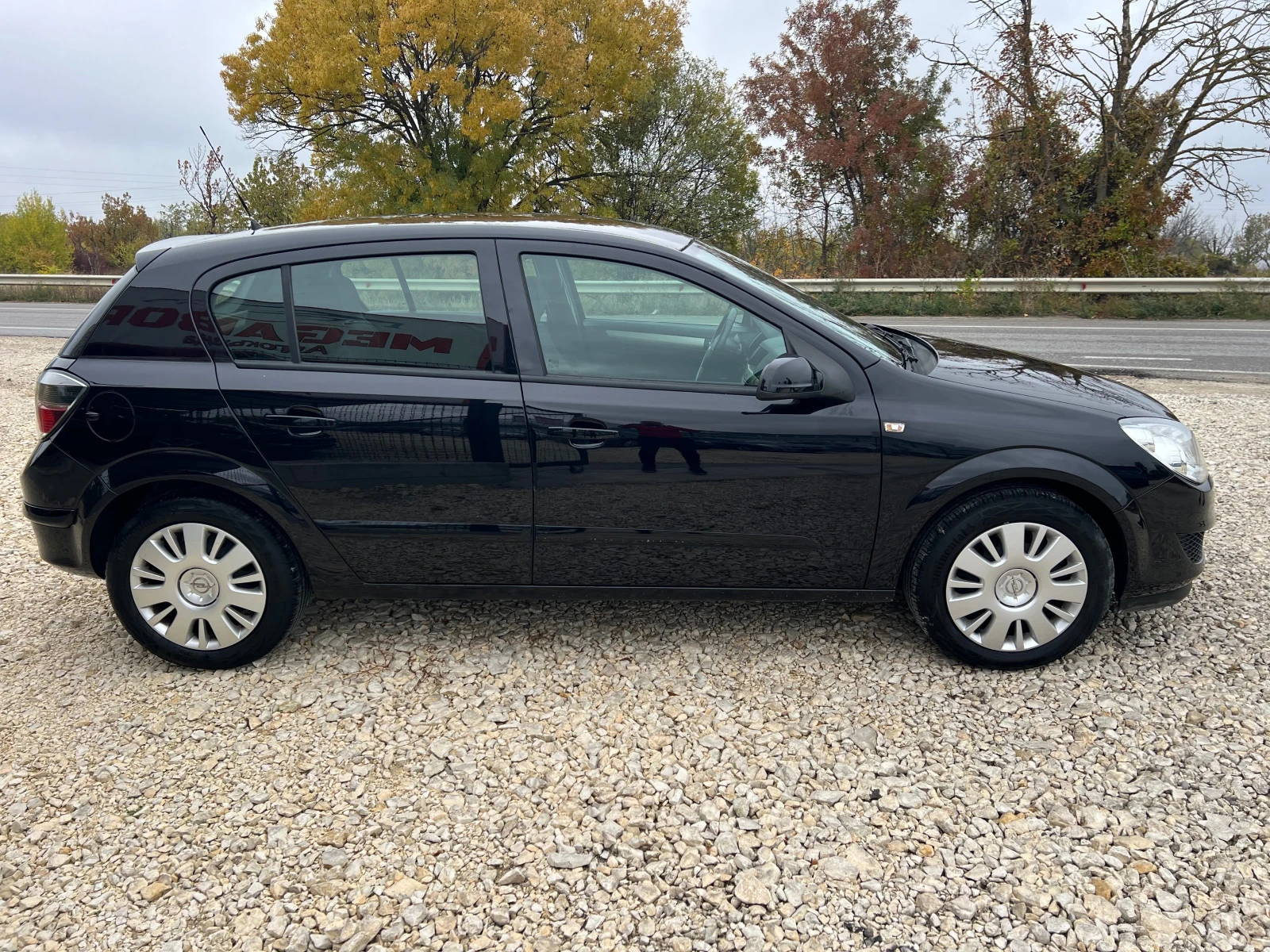 Opel Astra 1.6i-116p.s/Facelift-Hatchback - изображение 8