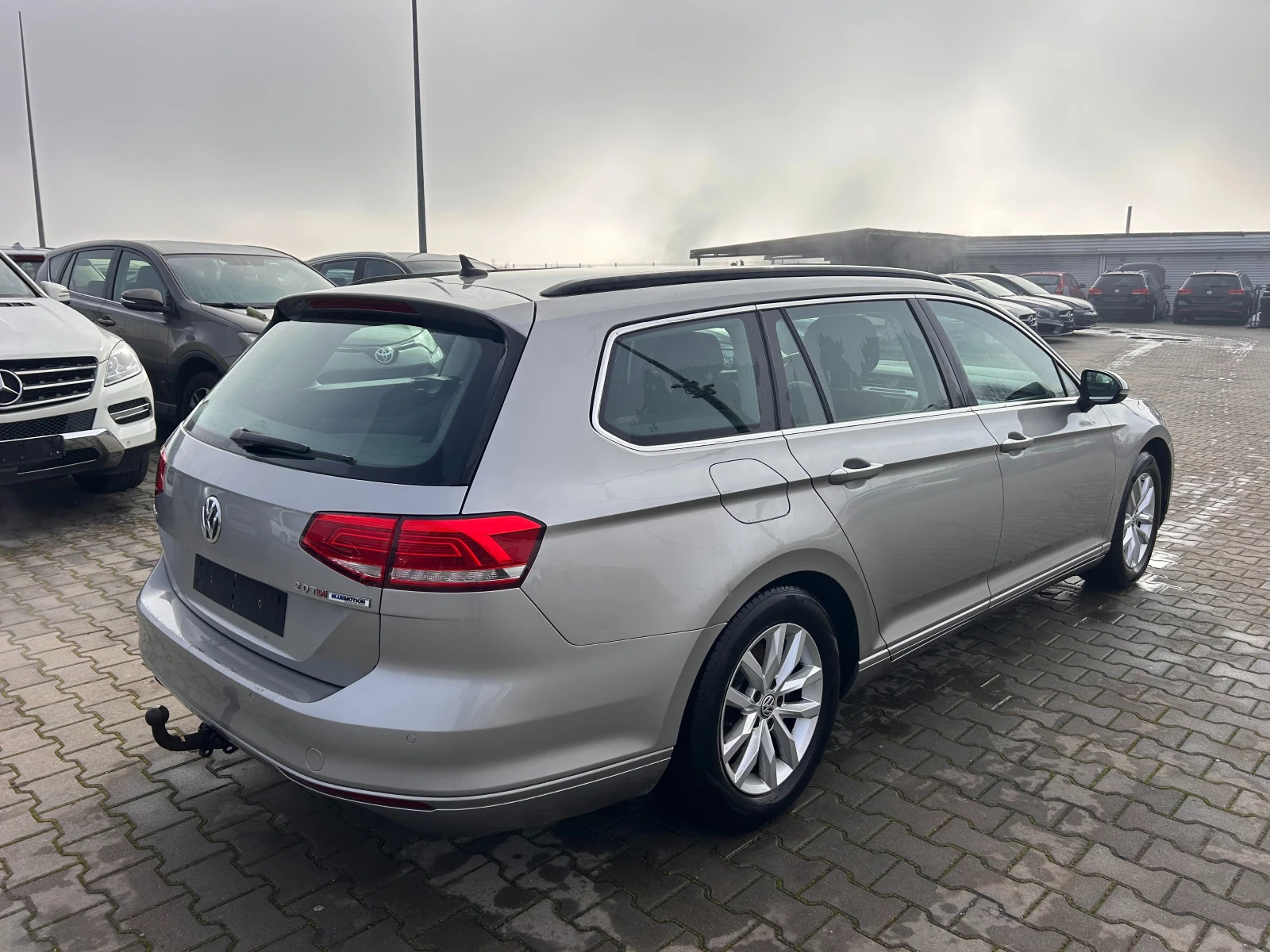 VW Passat 2.0TDI AVTOMAT/NAVI EURO 6 | Mobile.bg � ����������� 6