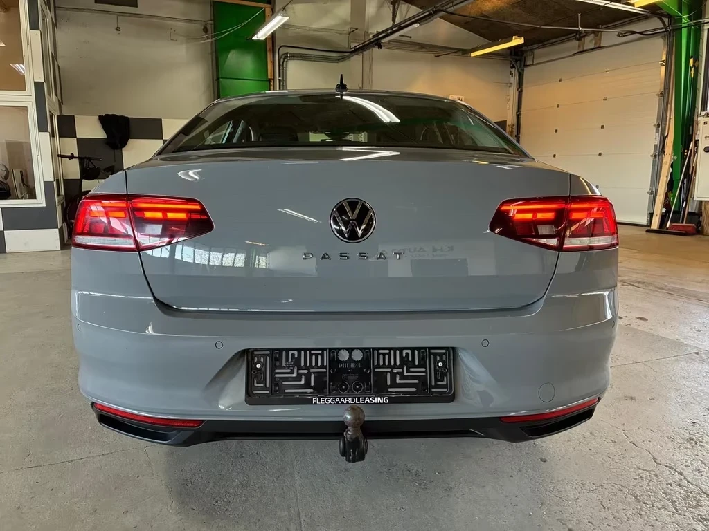 VW Passat Lim. Business 2, 0TDI SCR 150HK DSG7 DK | Mobile.bg � ����������� 9