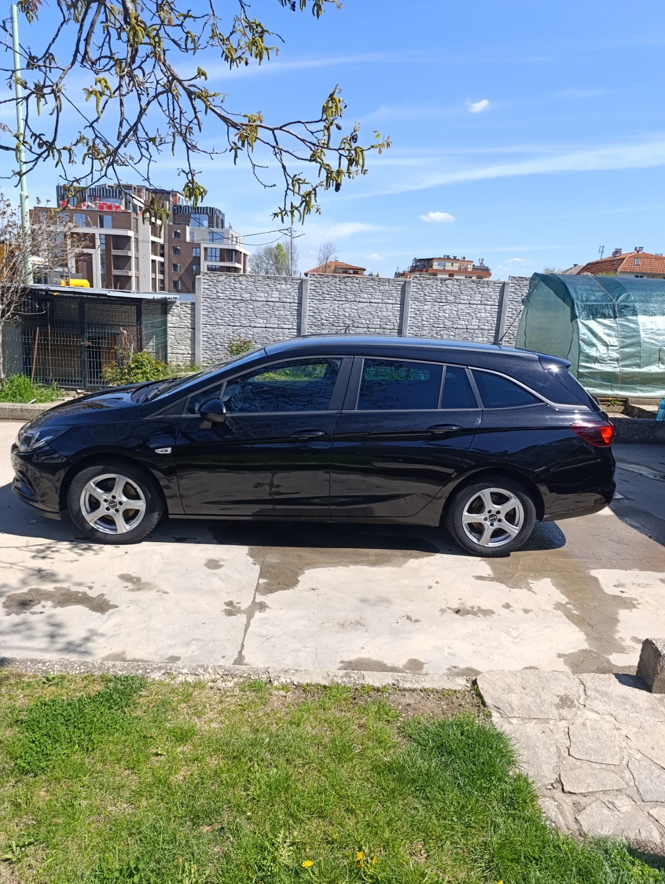 Opel Astra Sport tourer, снимка 7 - Автомобили и джипове - 54306064