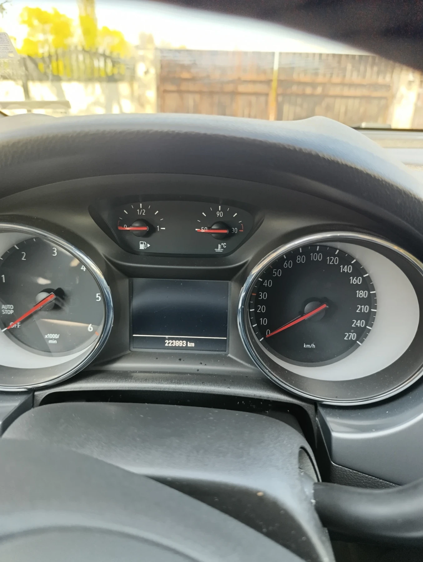 Opel Astra Sport tourer, снимка 15 - Автомобили и джипове - 54306064