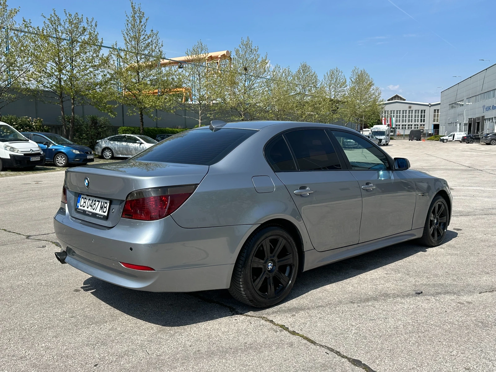 BMW 525 Газ/бензин, снимка 4 - Автомобили и джипове - 54365777