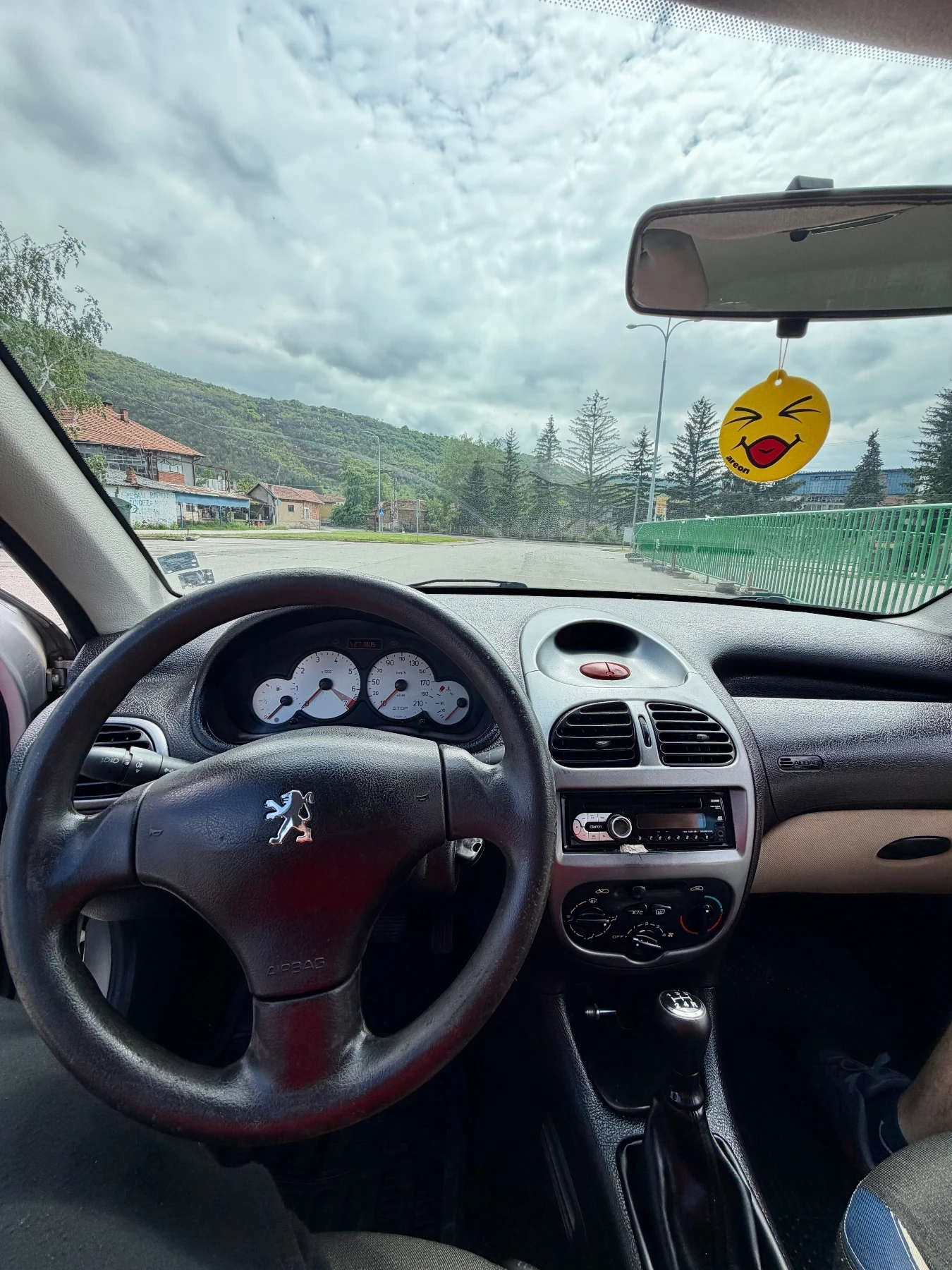 Peugeot 206 hdi, снимка 6 - Автомобили и джипове - 54597629
