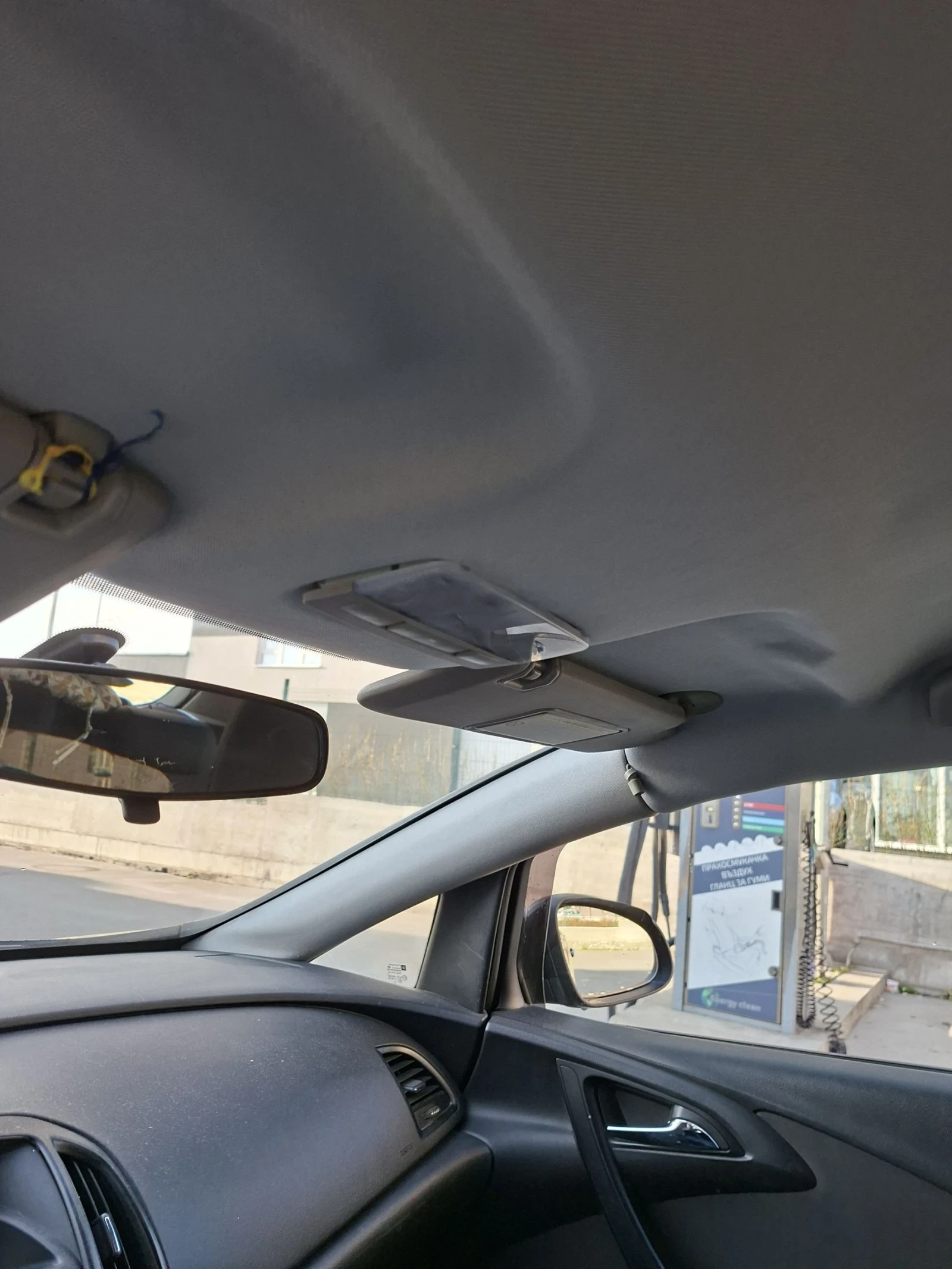 Opel Astra, снимка 17 - Автомобили и джипове - 54702909