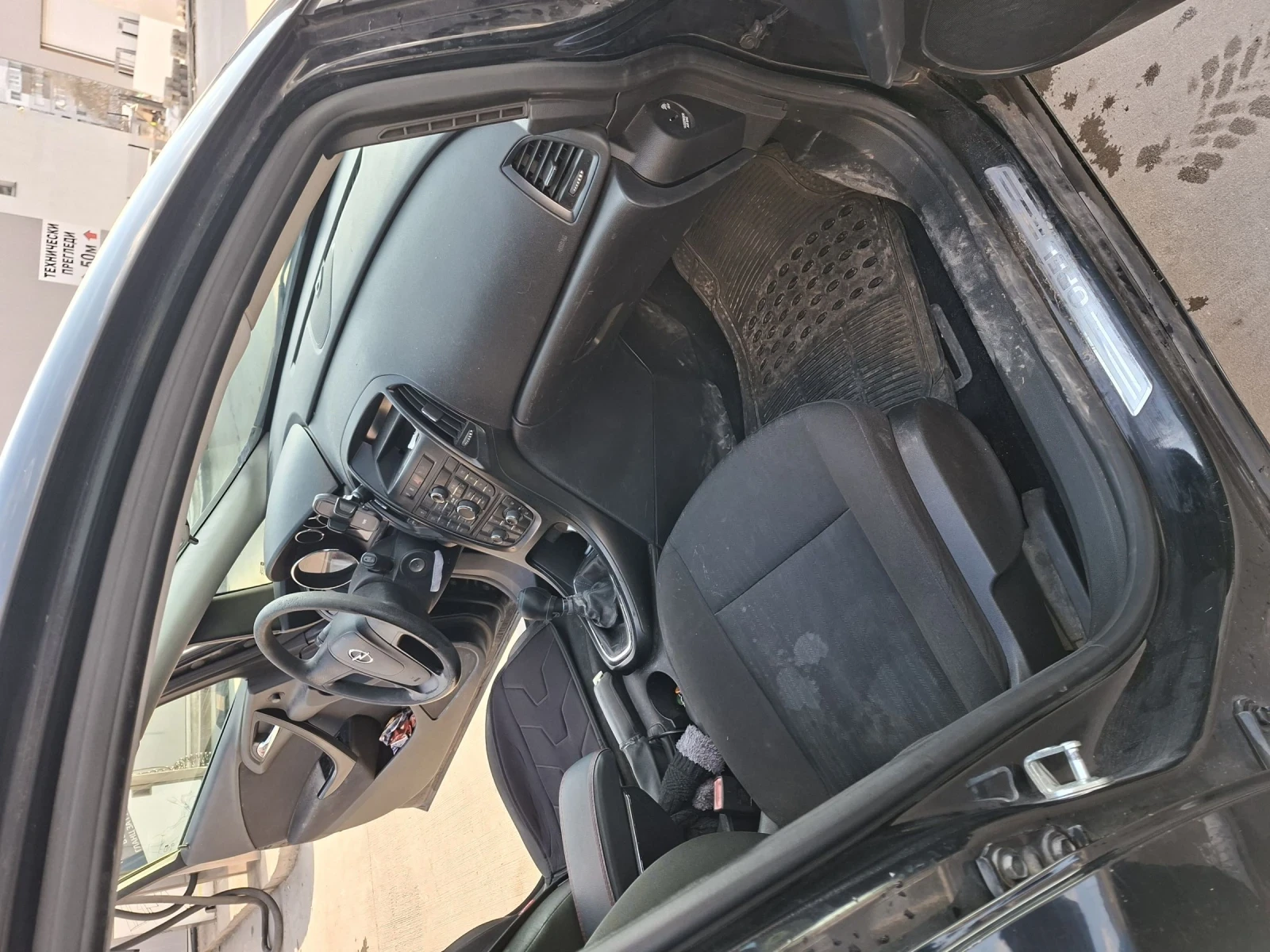 Opel Astra, снимка 14 - Автомобили и джипове - 54702909