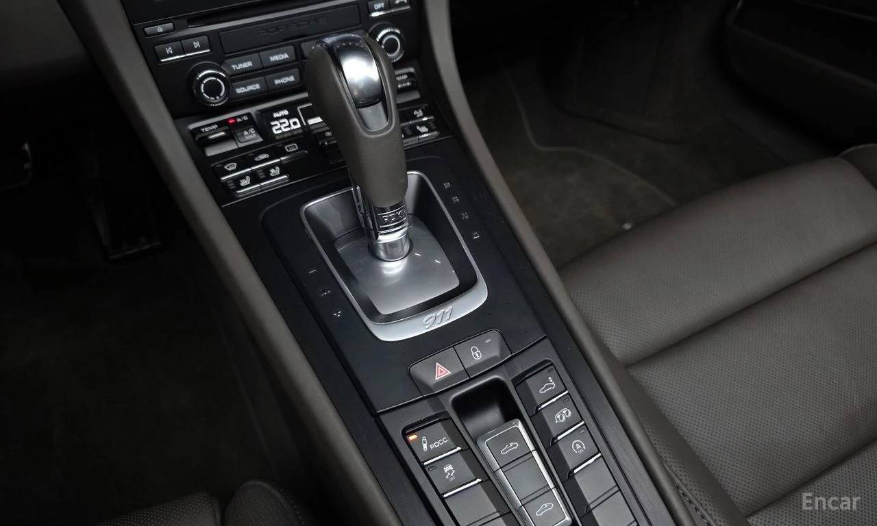 Porsche 911 TARGA 4* GTS* BURMESTER* ОБДУХВАНЕ* КАМЕРА, снимка 14 - Автомобили и джипове - 54885309