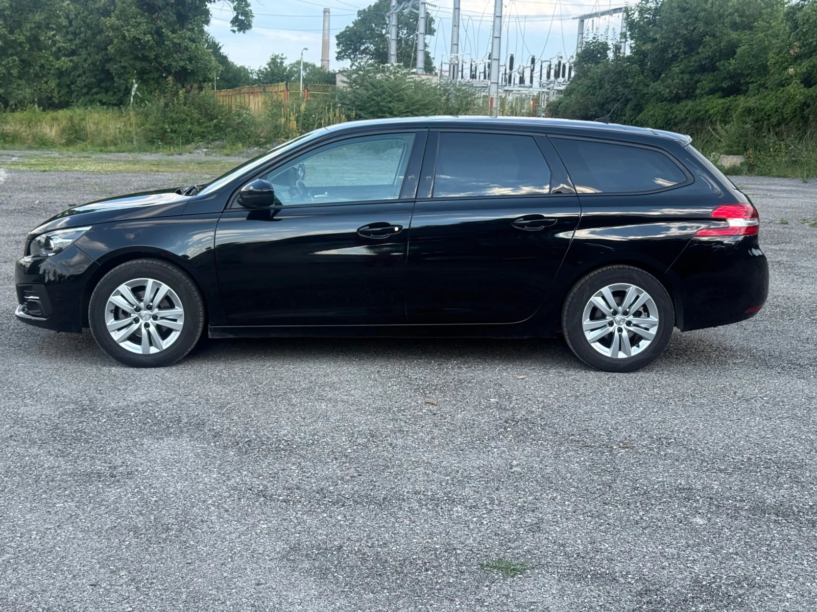 Peugeot 308 1.5е-HDI-NEW AKTIVE, снимка 8 - Автомобили и джипове - 55195216