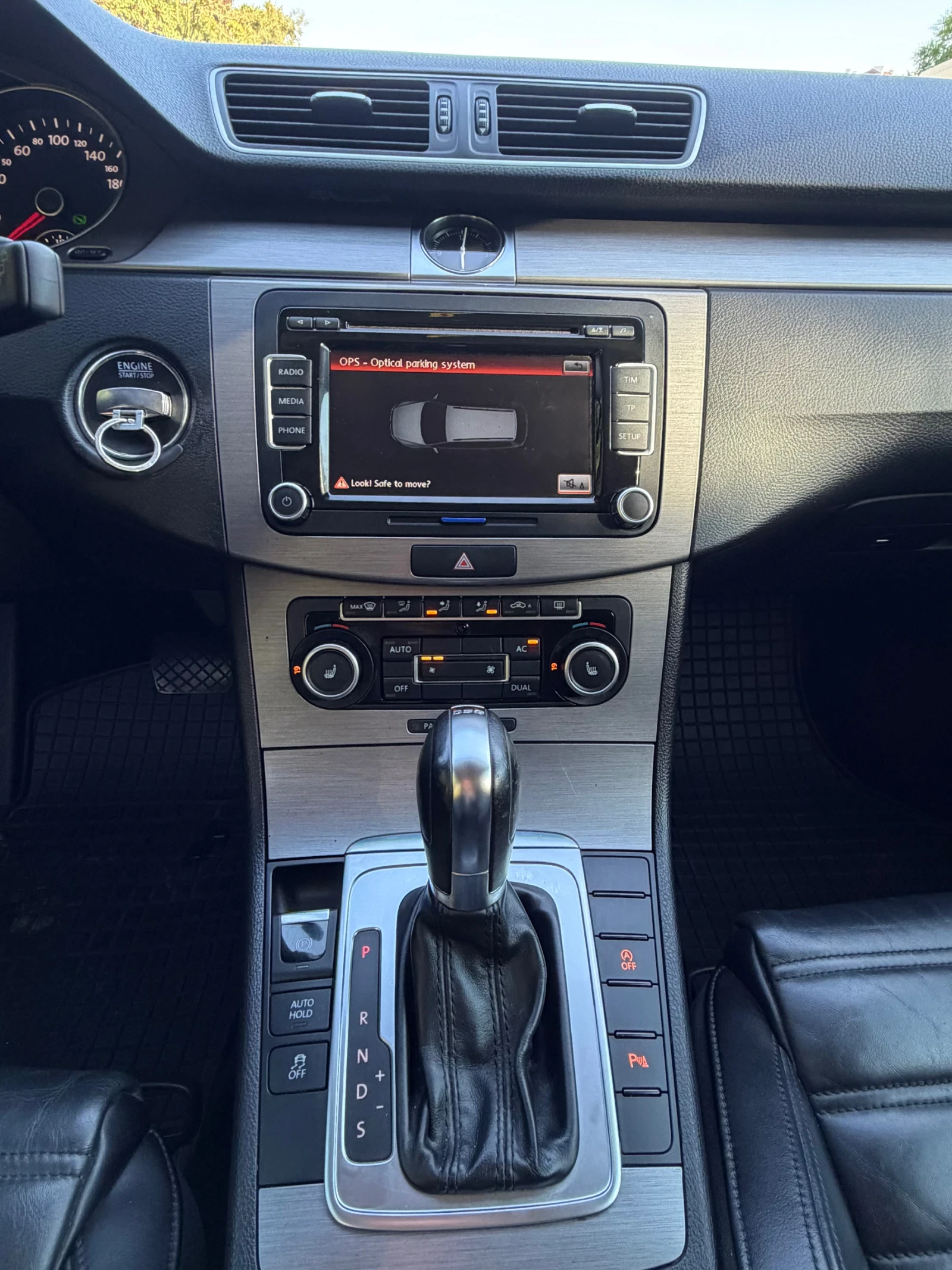 VW Passat 2.0TDI, снимка 8 - Автомобили и джипове - 55216138
