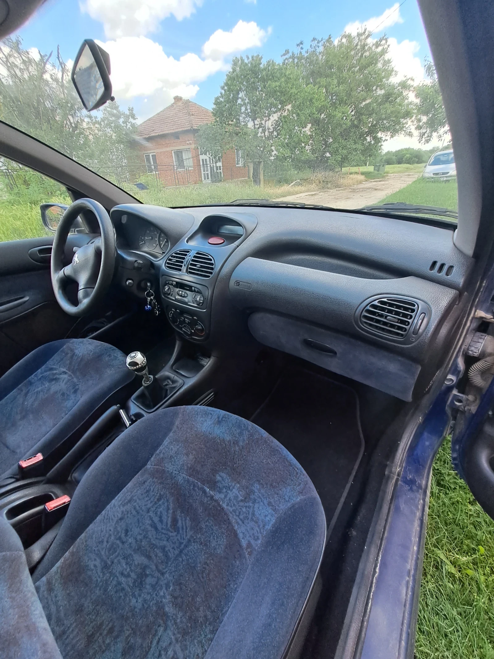 Peugeot 206 hdi, снимка 4 - Автомобили и джипове - 55723685