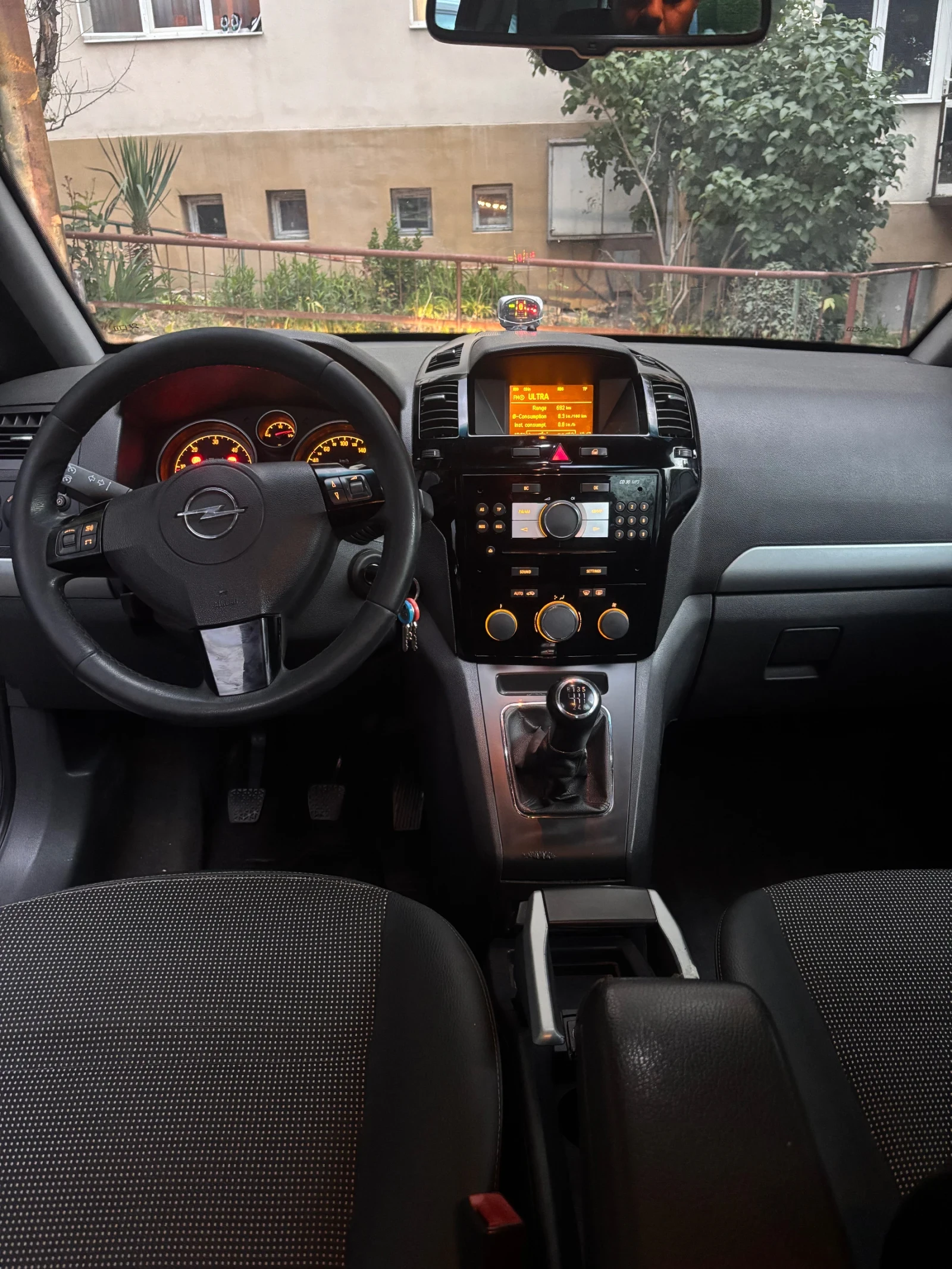 Opel Zafira Opel zafira 1.9 dizel, снимка 5 - Автомобили и джипове - 56014199