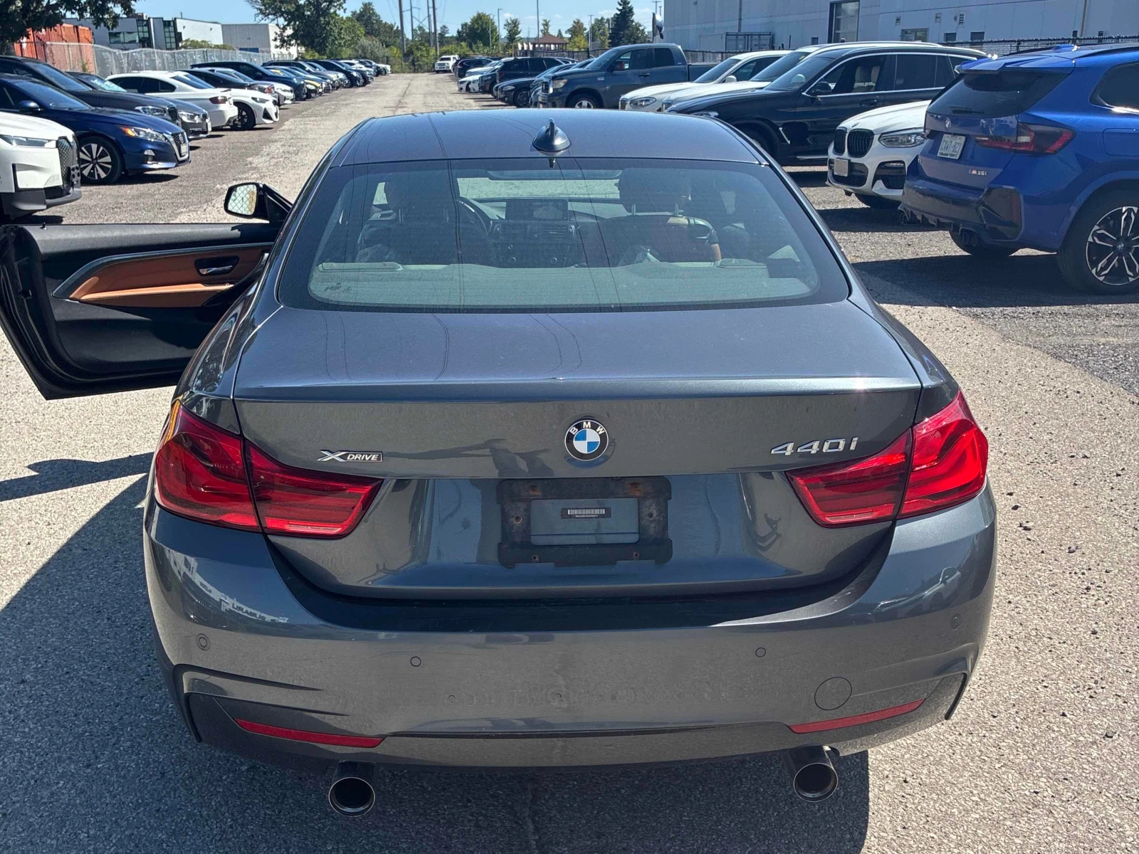 BMW 440 i xDrive | CARFAX | ГЛАВНО ПРЕДСТАВИТЕЛСТВО НА BMW, снимка 5 - Автомобили и джипове - 56040199