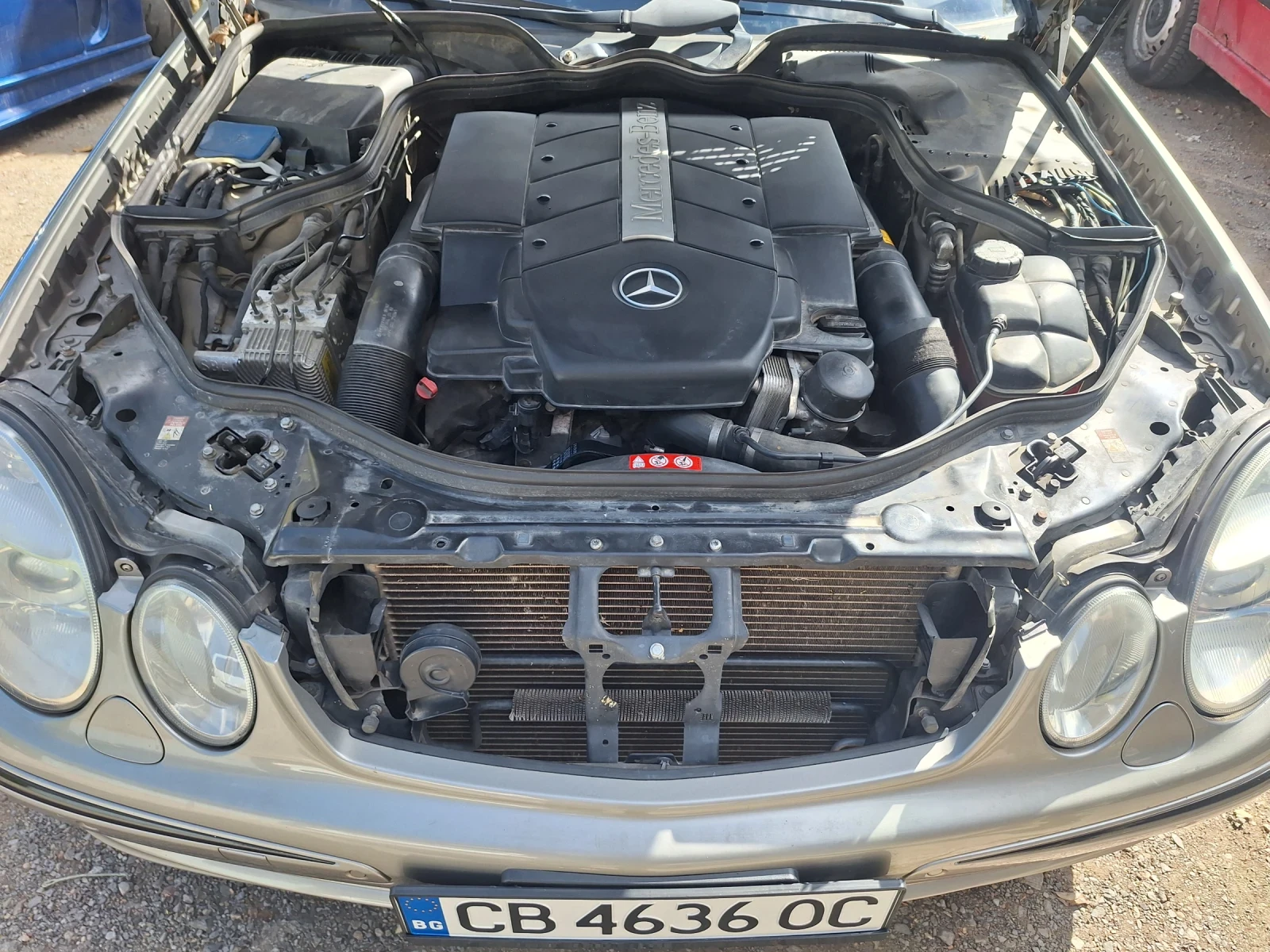 Mercedes-Benz E 500 E500 v8 Avangarde, снимка 5 - Автомобили и джипове - 56351429