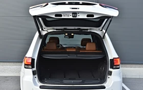 Jeep Grand cherokee 6.4SRT/DISTRONIC/CAMERA/KEYLESS/PANORAMA, снимка 17