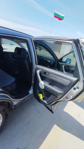 Honda Cr-v - 6500 € / 12712.90 лв. - 37894720 10