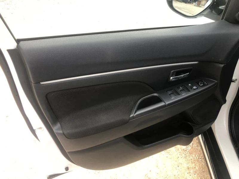 Citroen C4 AIRCROSS, снимка 8 - Автомобили и джипове - 49906475