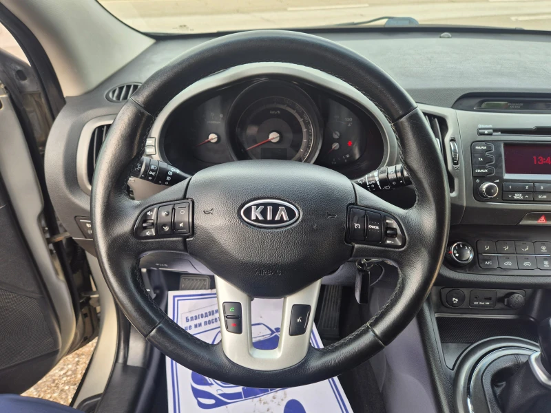 Kia Sportage 2.0 CRDI, 4x4 , снимка 14 - Автомобили и джипове - 49907240