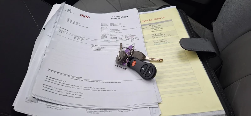 Jeep Grand cherokee 2.7crd OVERLAND, снимка 15 - Автомобили и джипове - 52899012