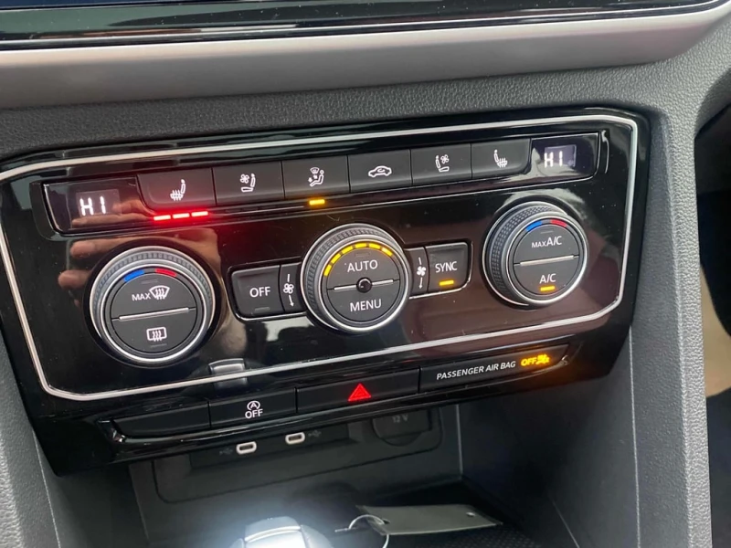 VW Atlas * Execline * CARFAX * ЦЕНА ДО БГ, снимка 11 - Автомобили и джипове - 52922119