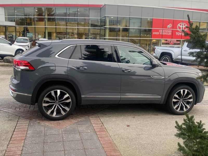 VW Atlas * Execline * CARFAX * ЦЕНА ДО БГ, снимка 3 - Автомобили и джипове - 52922119