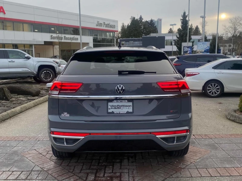 VW Atlas * Execline * CARFAX * ЦЕНА ДО БГ, снимка 4 - Автомобили и джипове - 52922119
