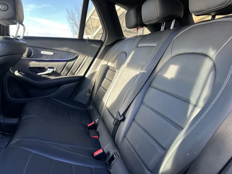 Mercedes-Benz GLC 300 AMG* 4MATIC* Digital* Памет, снимка 9 - Автомобили и джипове - 53155125
