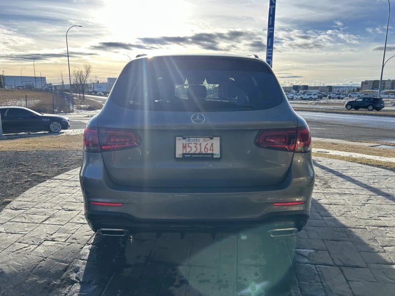 Mercedes-Benz GLC 300 AMG* 4MATIC* Digital* Памет, снимка 6 - Автомобили и джипове - 53155125