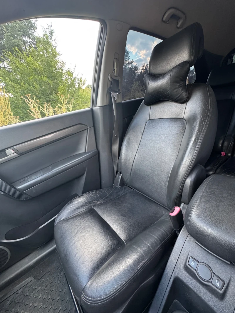 Chevrolet Captiva 2.0d 7 Места , снимка 8 - Автомобили и джипове - 53371129