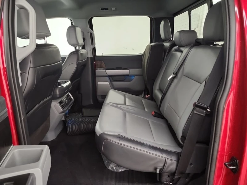 Ford F150 * LARIAT CREW CAB SHORT BED * CARFAX * БЕЗ ПЪРВОНА, снимка 12 - Автомобили и джипове - 53439297