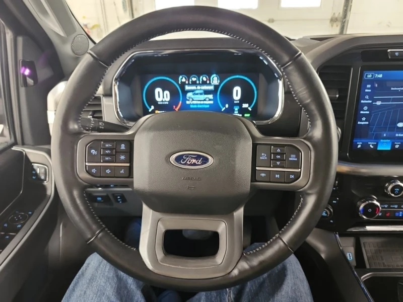 Ford F150 * LARIAT CREW CAB SHORT BED * CARFAX * БЕЗ ПЪРВОНА, снимка 11 - Автомобили и джипове - 53439297