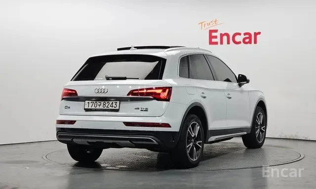Audi Q5, снимка 3 - Автомобили и джипове - 55405055