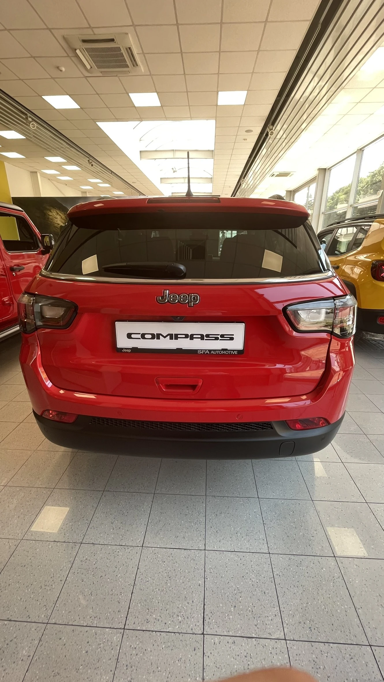 Jeep Compass LIMITED 1.6 Diesel 130 hp MT6 - изображение 4