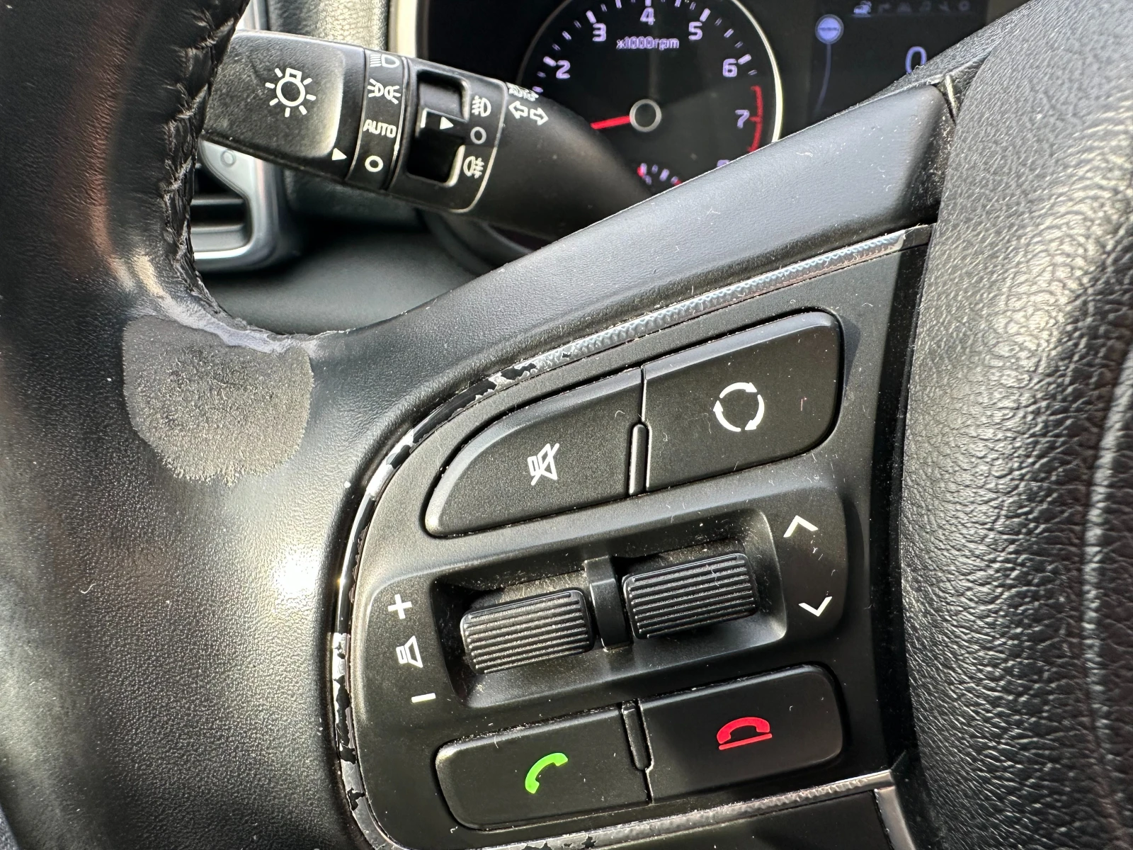 Kia Sportage 1.6i 132 ..   | Mobile.bg   16