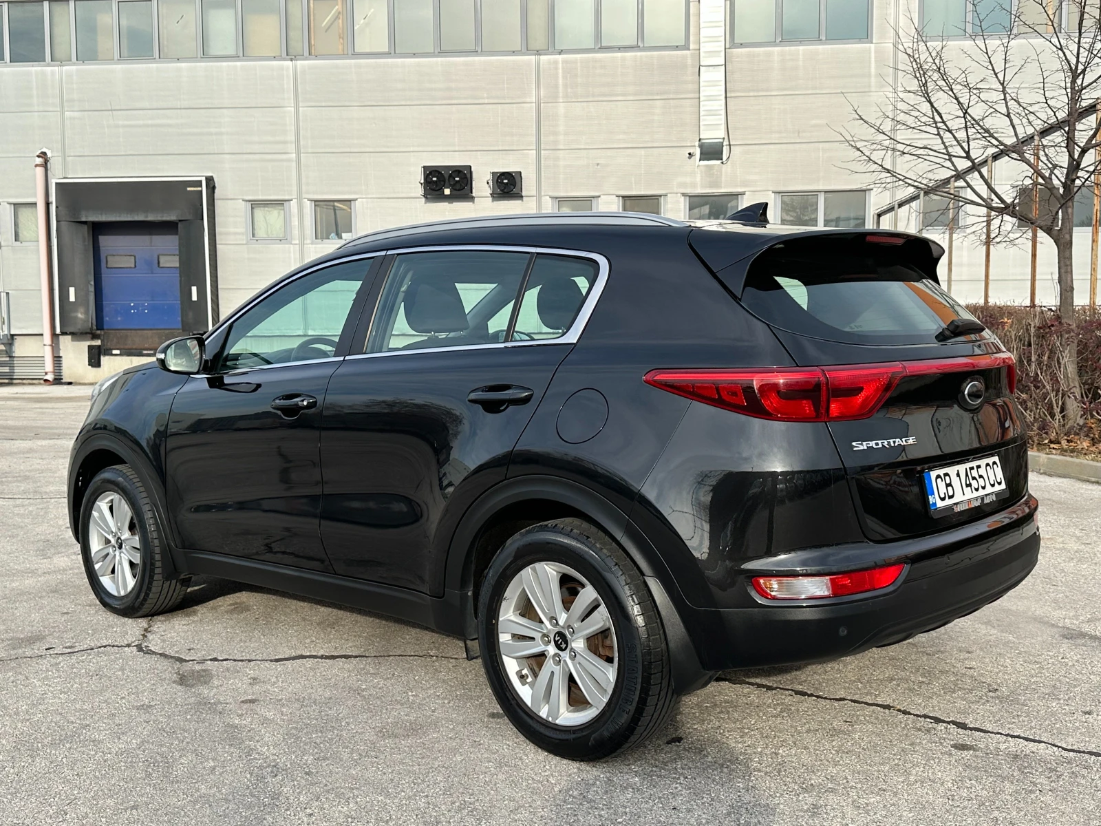 Kia Sportage 1.6i 132 к.с. от България - изображение 3