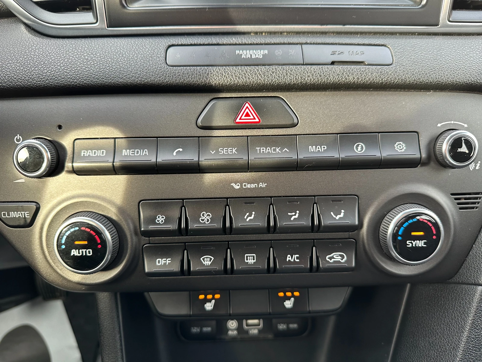 Kia Sportage 1.6i 132 ..   | Mobile.bg   12