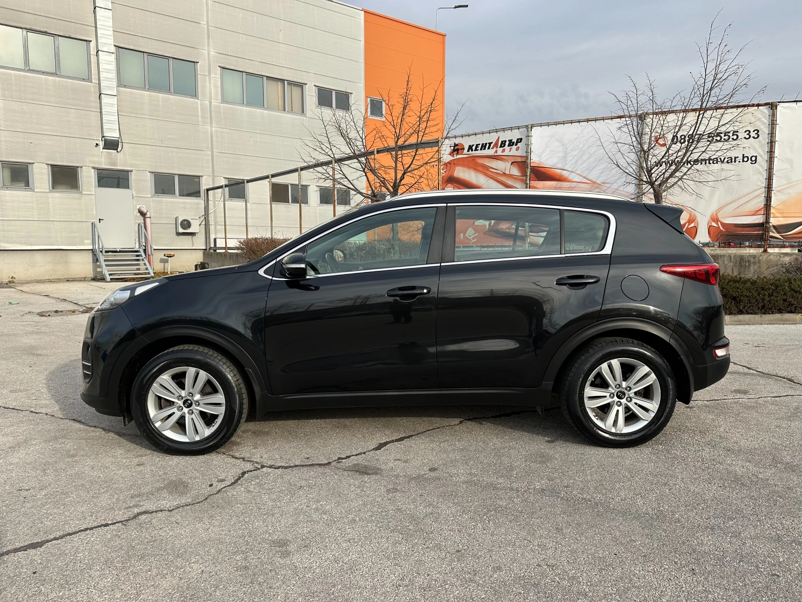 Kia Sportage 1.6i 132 к.с. от България - изображение 2