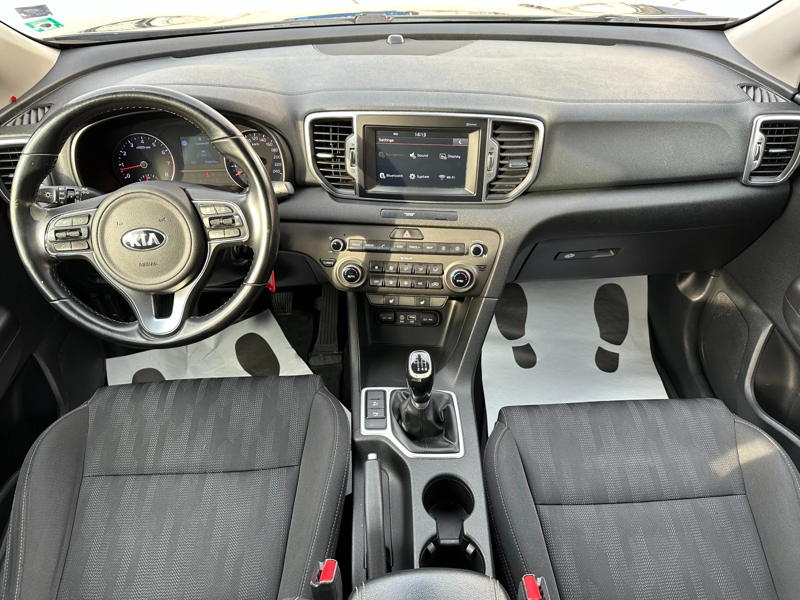 Kia Sportage 1.6i 132 к.с. от България - изображение 10