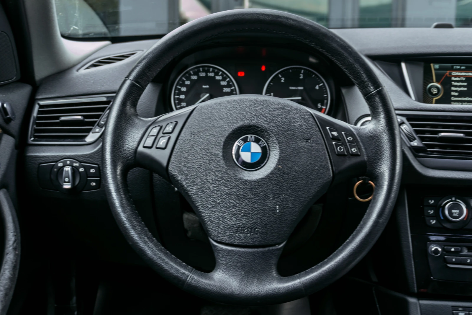 BMW X1 18d-xDrive-6М.ГАРАНЦИЯ! - изображение 8