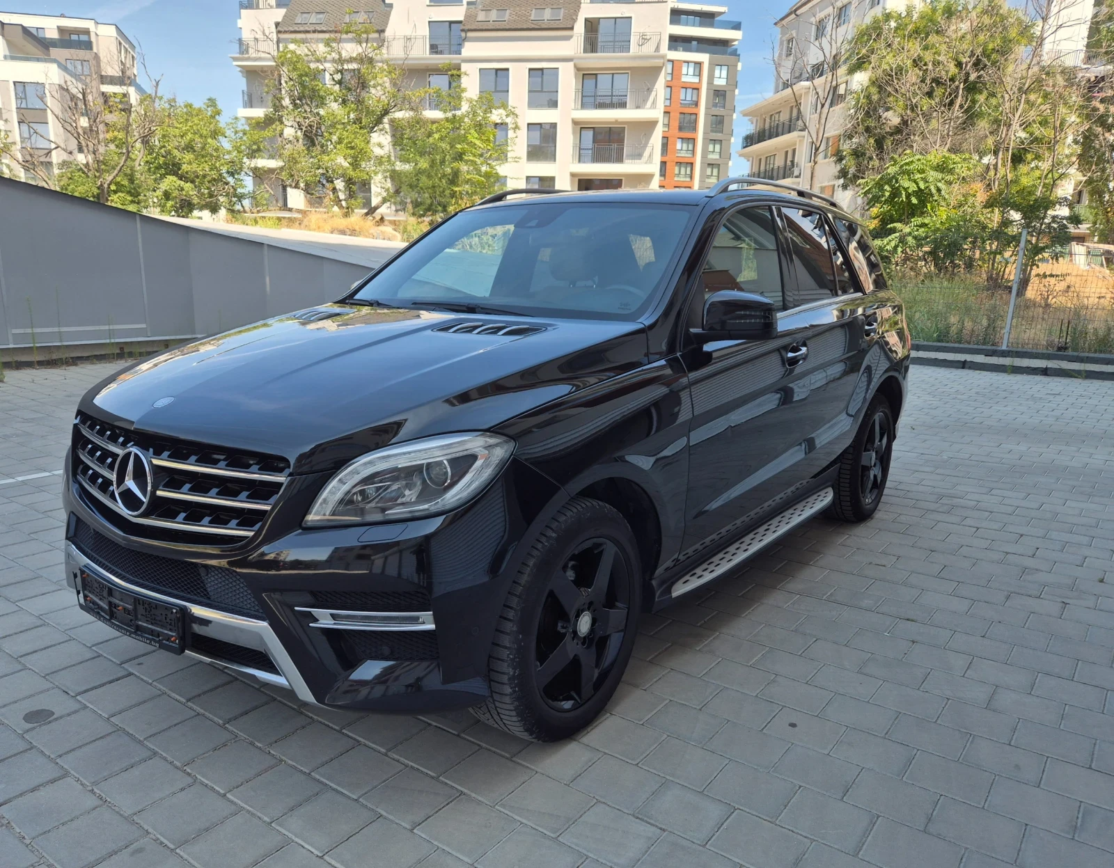 Mercedes-Benz ML 350 AMG PAKET/ ОБДУХВАНЕ/ПОДГРЕВ/ KEY LESS 
