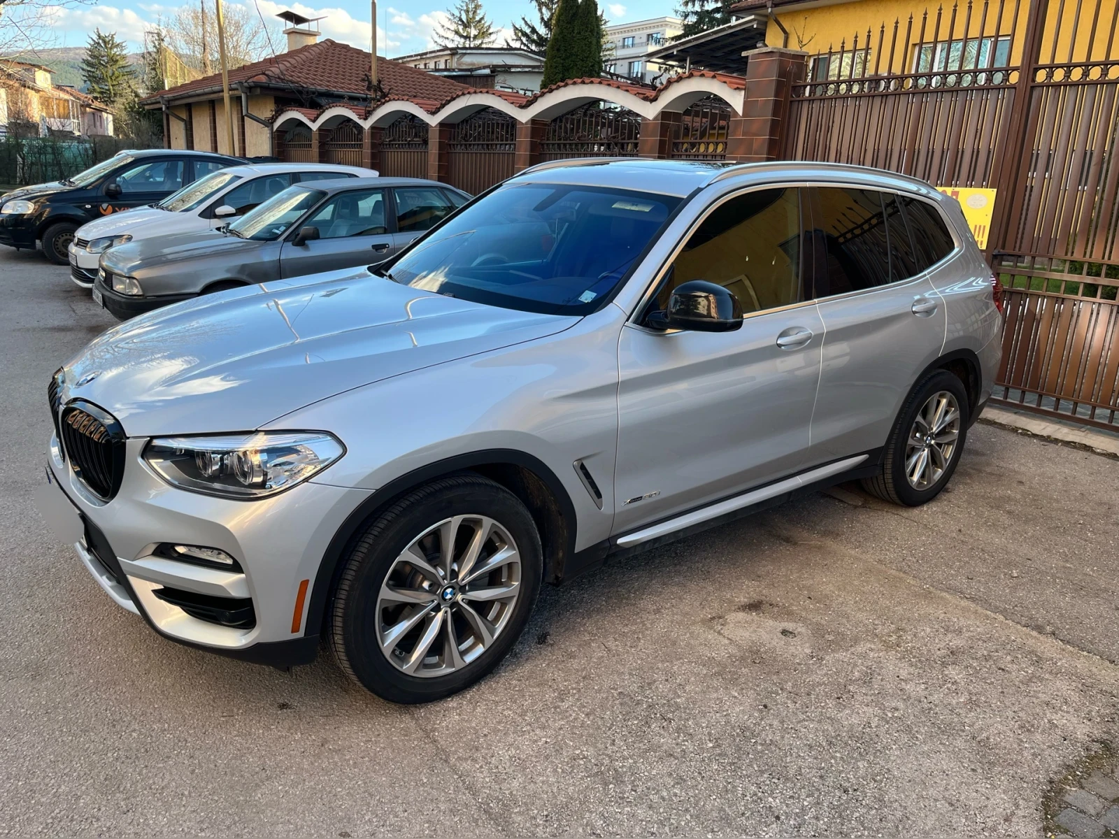 BMW X3 30i XDRIVE 2018 X-LINE CARPLAY, снимка 2 - Автомобили и джипове - 54101695