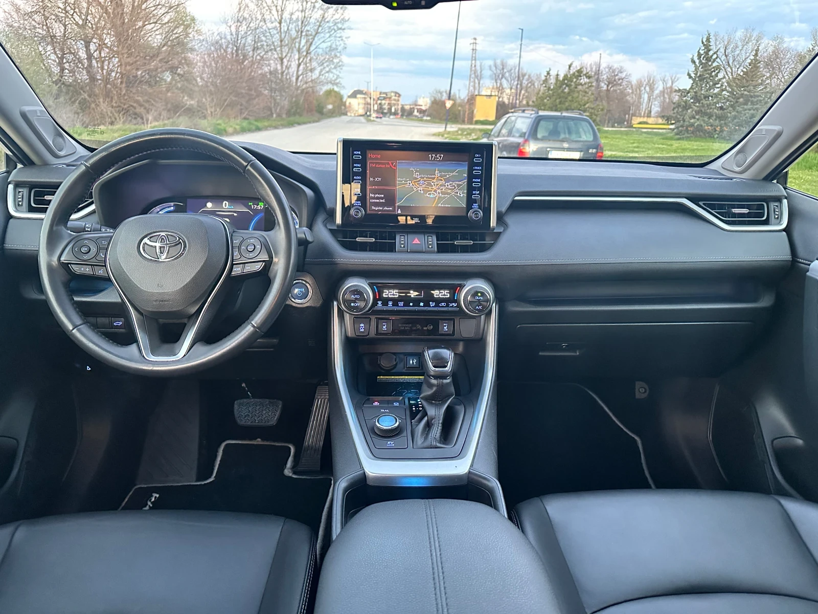 Toyota Rav4 2.5Hybrid/4x4/JBL/КОЖА/105500км., снимка 13 - Автомобили и джипове - 54101765