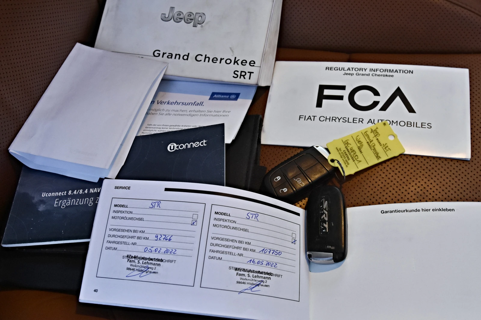 Jeep Grand cherokee 6.4SRT/DISTRONIC/CAMERA/KEYLESS/PANORAMA, снимка 16 - Автомобили и джипове - 54127927