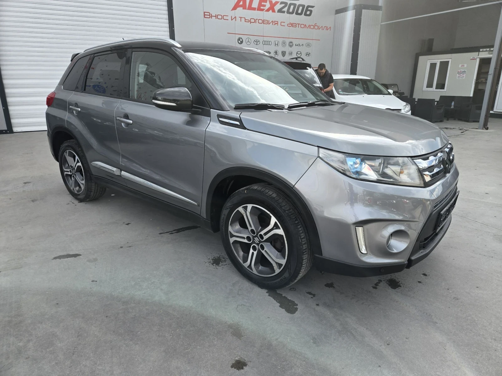 Suzuki Vitara 4x4, снимка 3 - Автомобили и джипове - 54414430