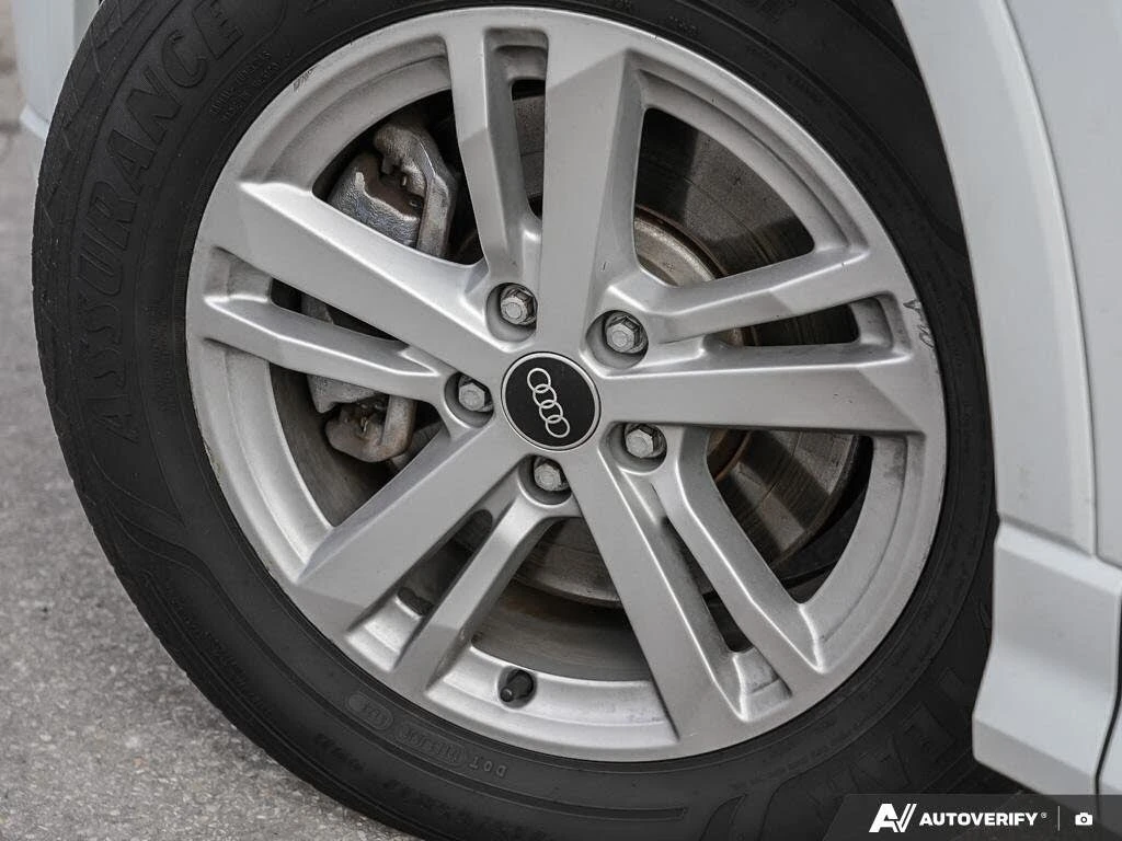 Audi Q3 * Premium* * HeadUp* AвтоКредит* (ЦЕНА ДО БГ), снимка 6 - Автомобили и джипове - 54517742