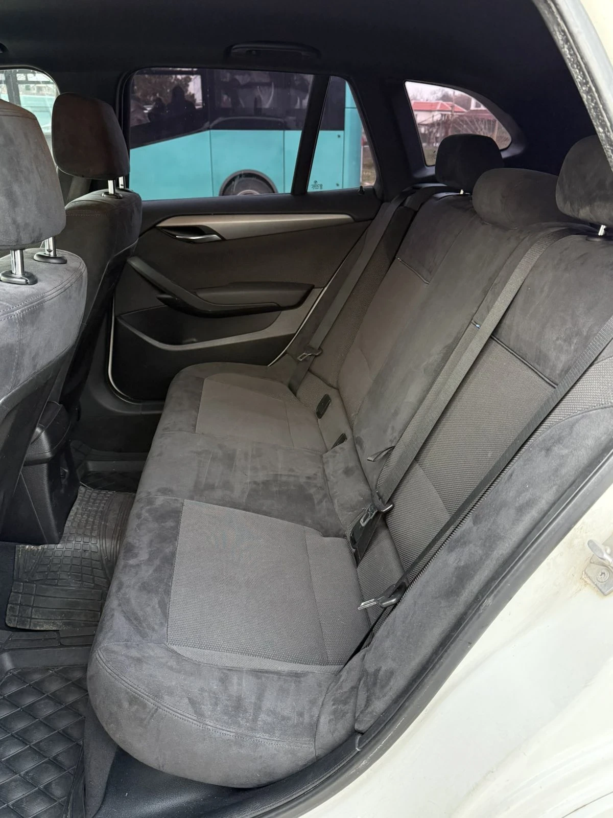 BMW X1 M pac, снимка 4 - Автомобили и джипове - 54589965