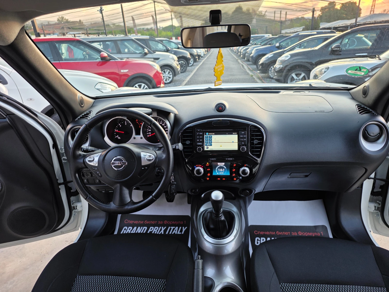 Nissan Juke 1.5DCI-110к.с EURO 5b-НАВИГАЦИЯ-ШВЕЙЦАРИЯ, снимка 11 - Автомобили и джипове - 55066446