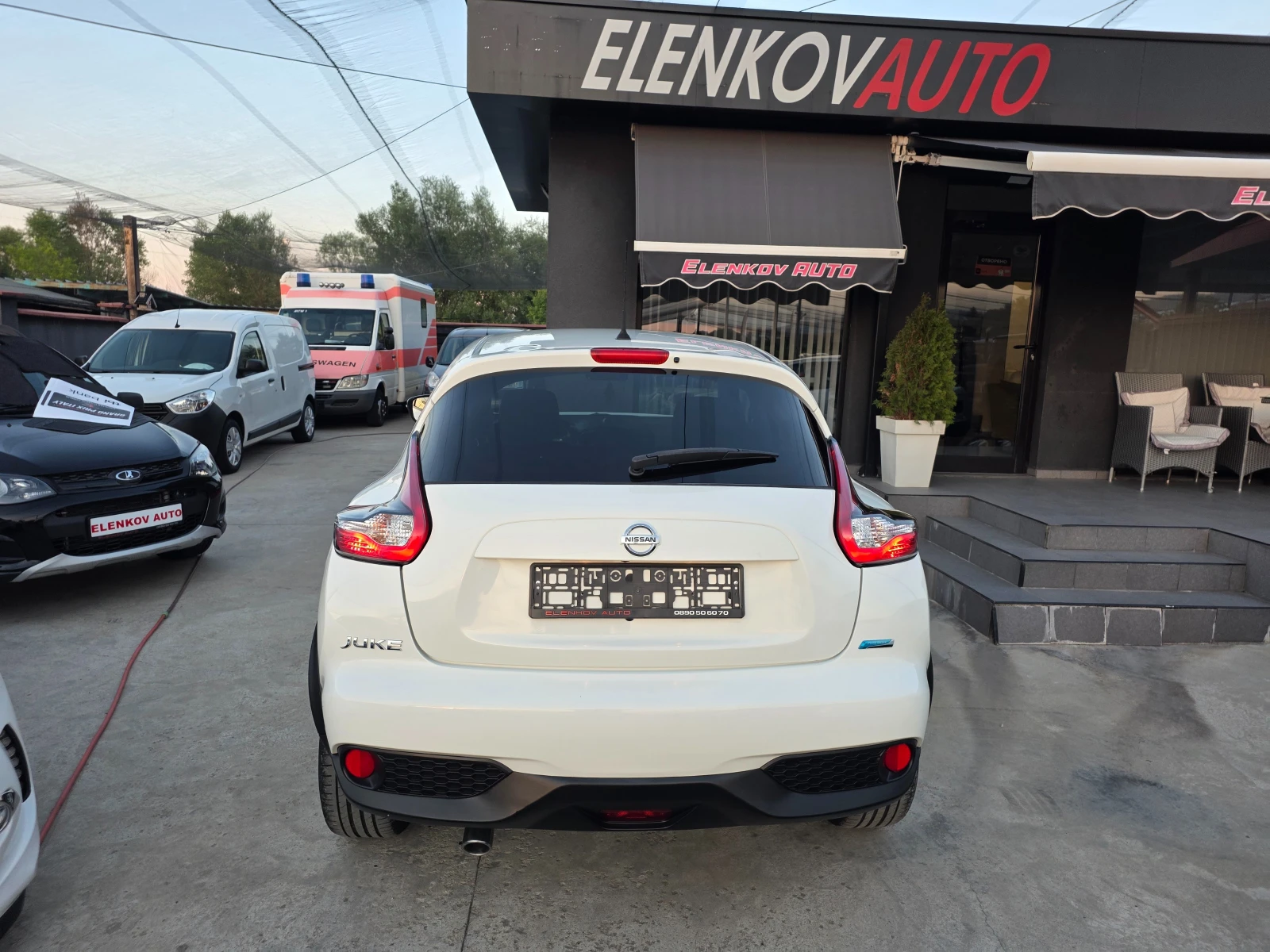 Nissan Juke 1.5DCI-110к.с EURO 5b-НАВИГАЦИЯ-ШВЕЙЦАРИЯ, снимка 7 - Автомобили и джипове - 55066446