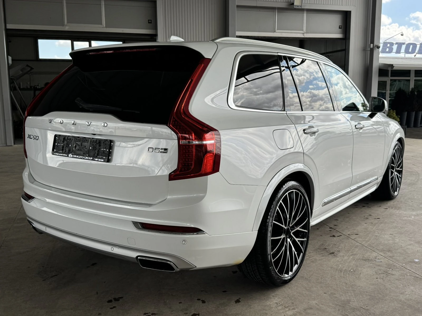 Volvo Xc90 2.0D* 235ps* 4x4* 7м* H/K* LED* Head Up* Distronic, снимка 5 - Автомобили и джипове - 55975667