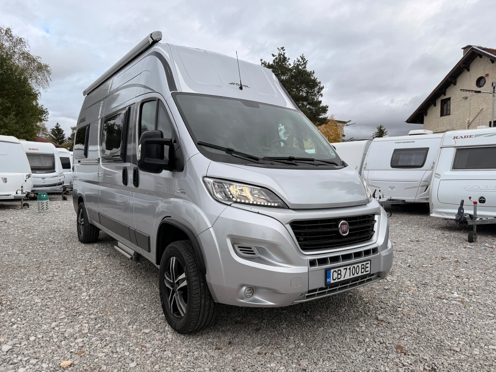 Кемпер Possl 600L Климатик, инвертор, пълновъздушно окачване