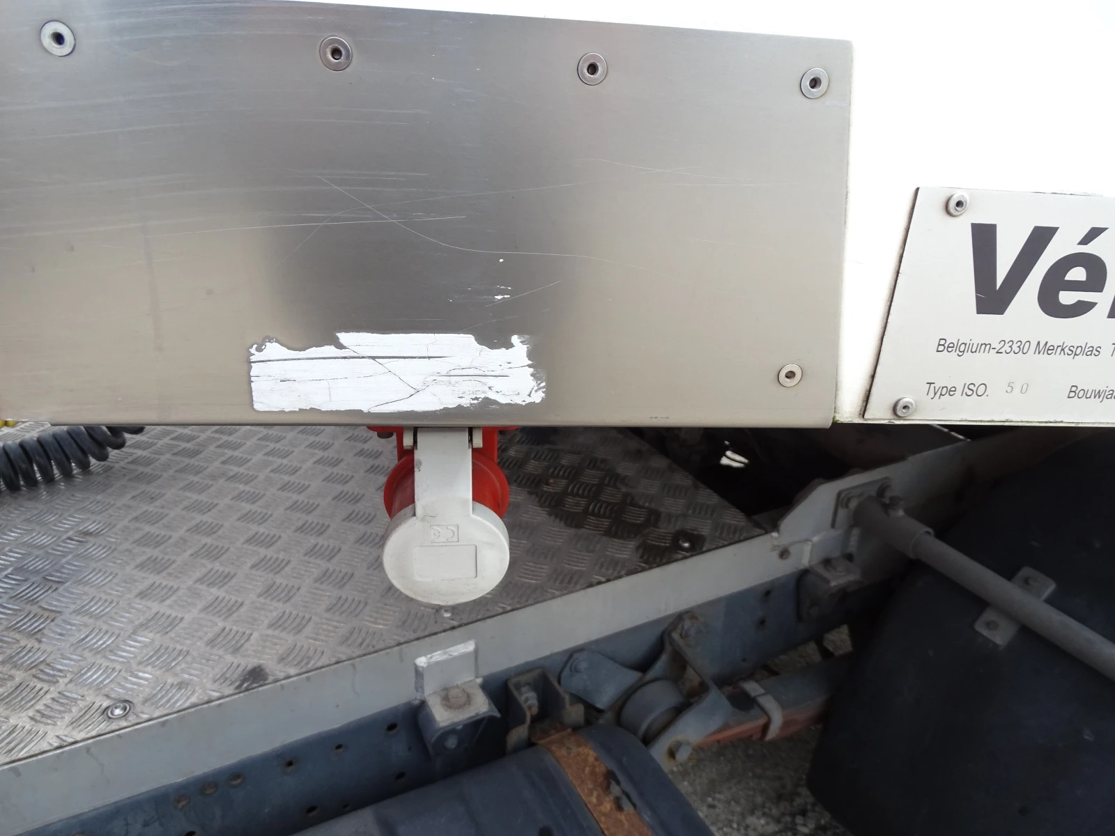 ����������� Vega Trailer �������� | Mobile.bg � ����������� 12